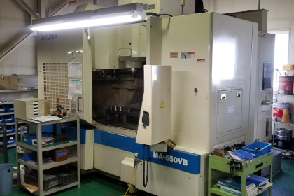 マシニングセンター